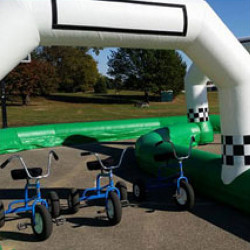 Giant Tricycle w/ Race Track