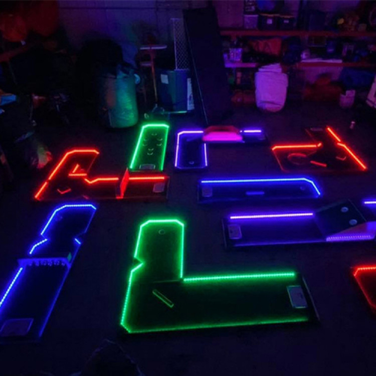 9 Hole LED Mini Golf