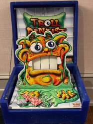Troll Dentist (Blue Box) troll 1784993346 Troll Dentist (Blue Box)